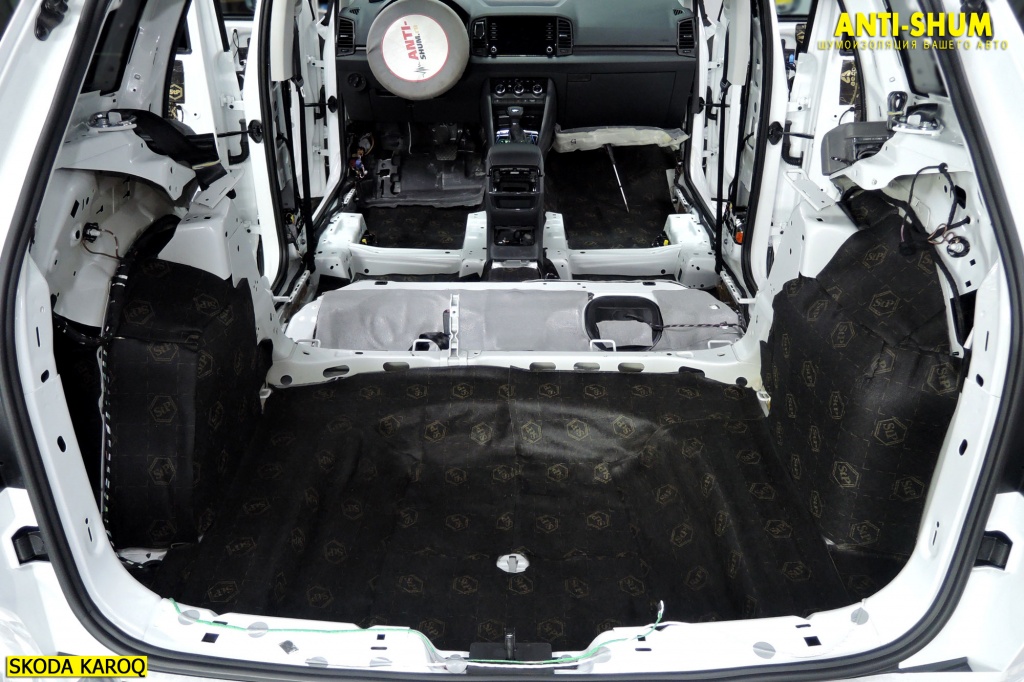 SkodaKaroq_14.jpg