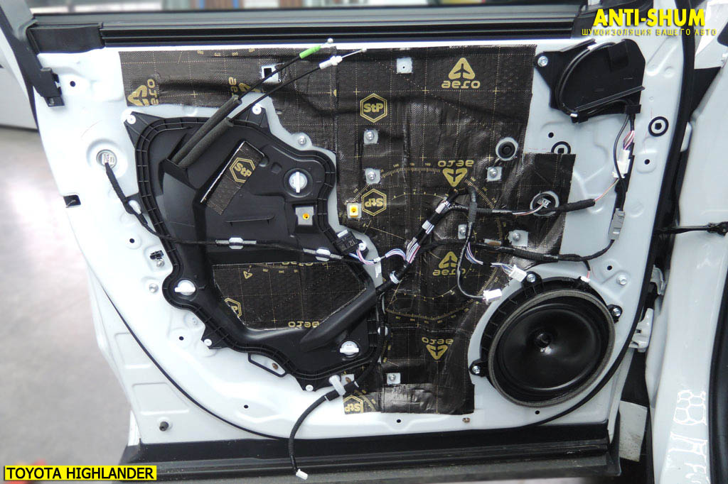 ToyotaHighlander_007.jpg
