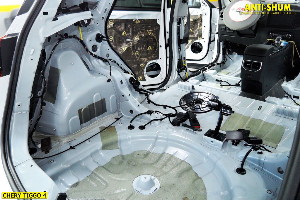 CheryTiggo4_011.jpg