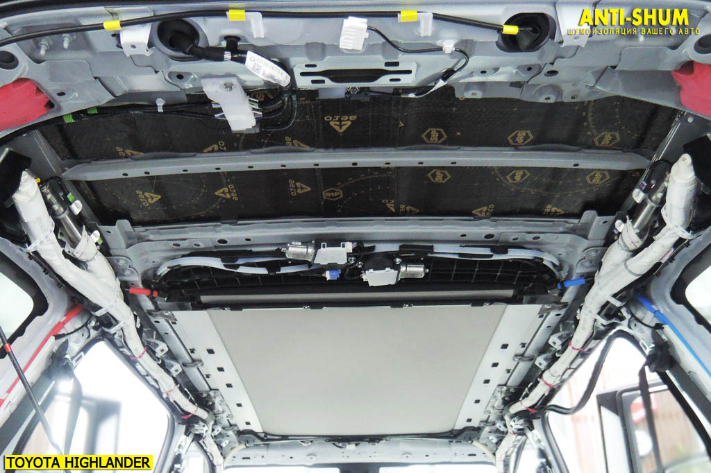 ToyotaHighlander_011.jpg