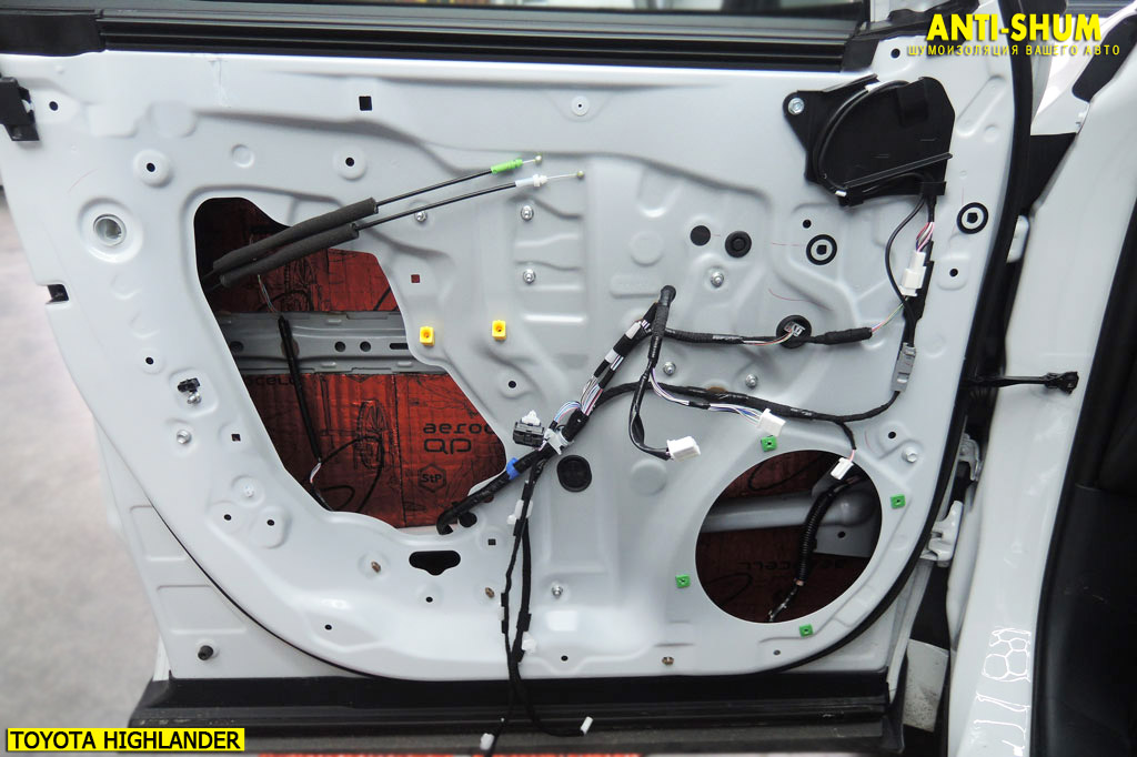 ToyotaHighlander_006.jpg