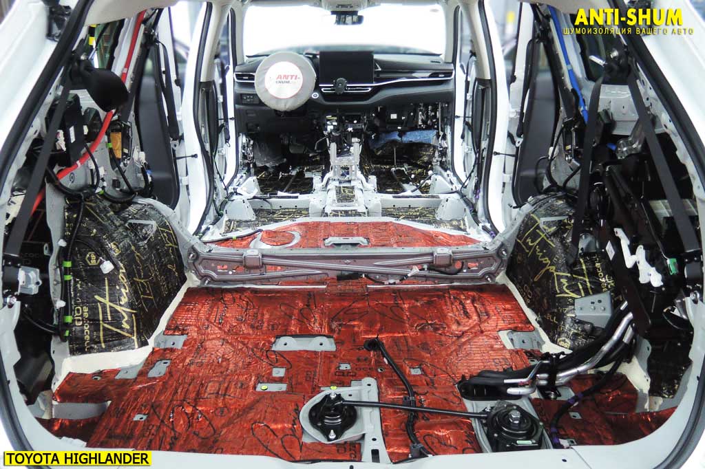 ToyotaHighlander_013.jpg